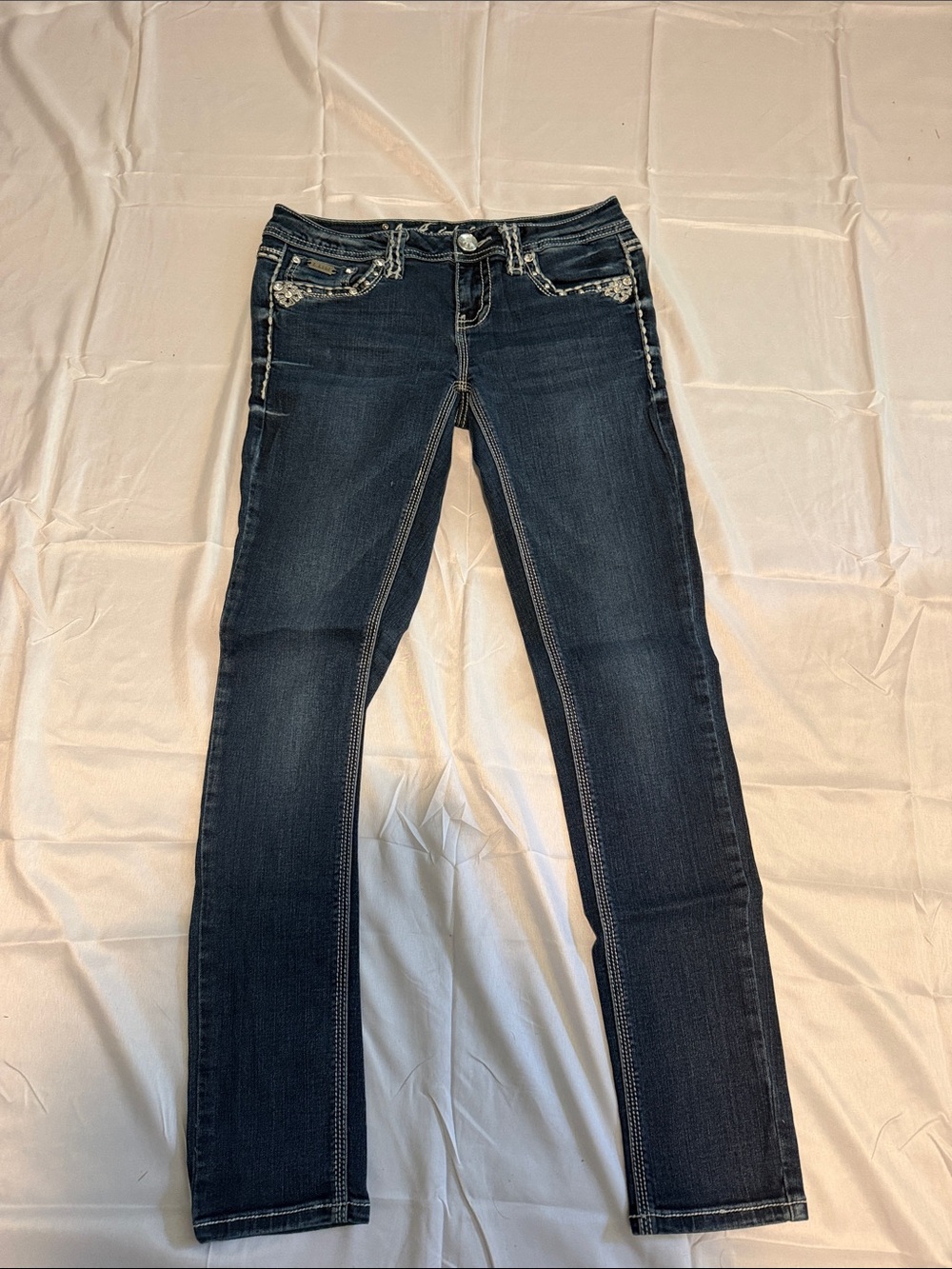 L.A. idol Dark Navy Skinny Jeans with Embellished Pockets